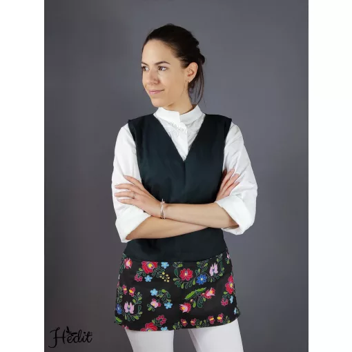 Čierna zástera so zvorom kalocsai -  M